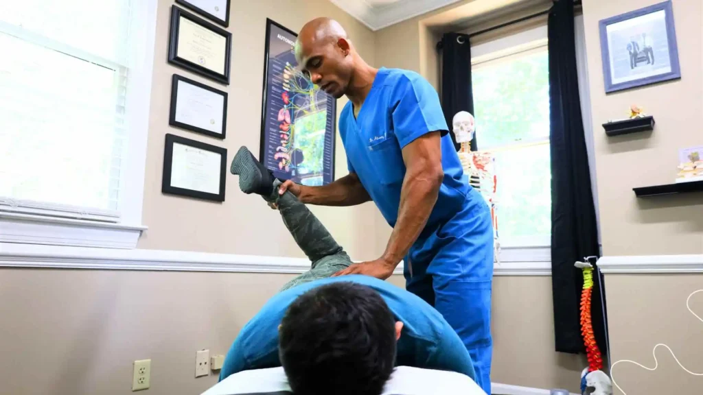 How chiropractic can help knee pain naturally and without surgery