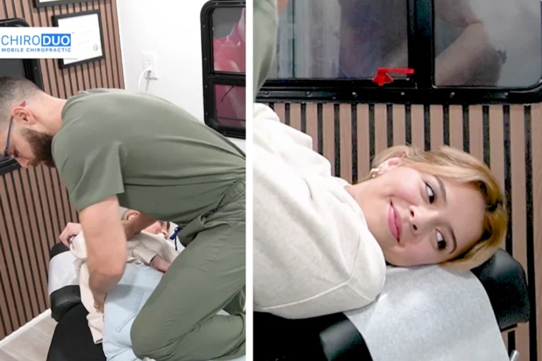 Mejor quiropráctico cerca de mí explicando el plan de cuidado a un paciente antes del ajuste quiropráctico.